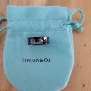 Tiffany & Co. Dark Silver Band Titanium. Size 7. Excellent Cond. Wore Twice